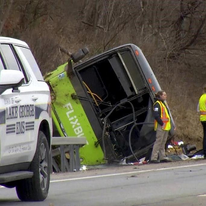Fatal New York bus crash: officials say most people on board were ºÚÁϳԹÏÍø